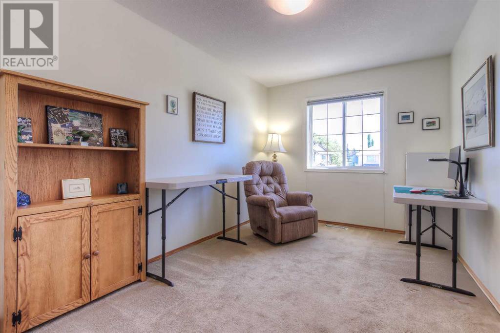 Single Family House for Sale in  Sierra Morena Court SW Signal Hill Calgary 