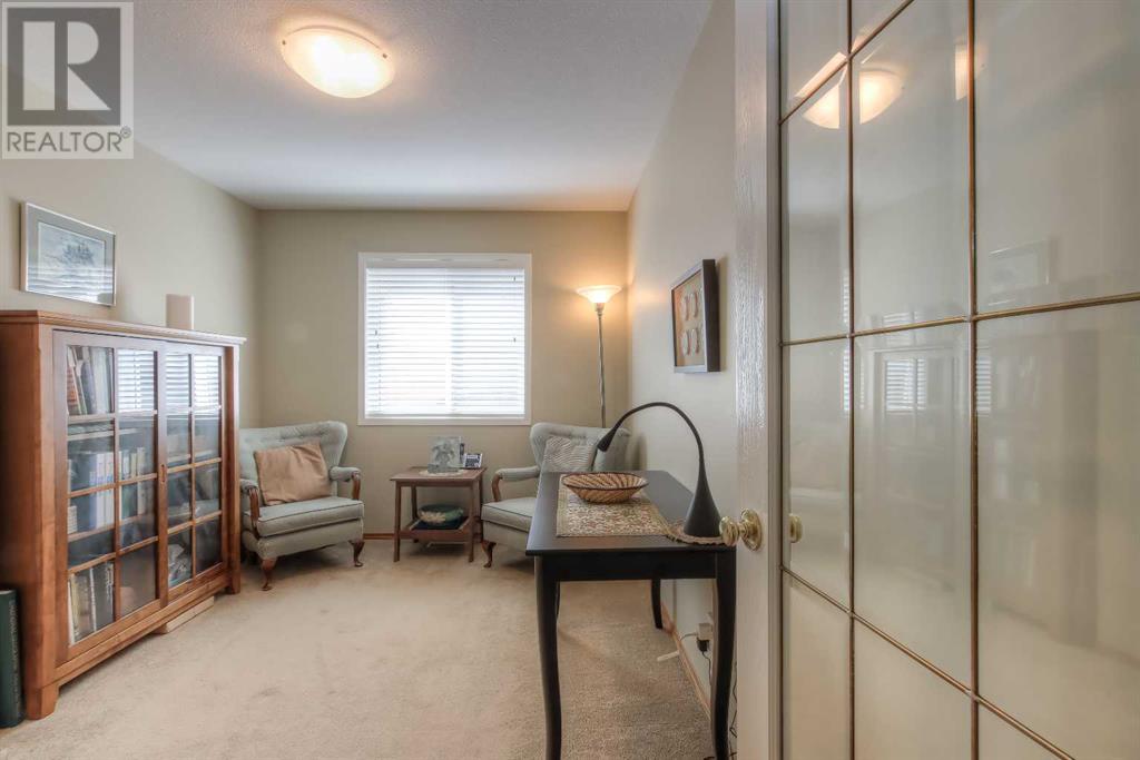 Single Family House for Sale in  Sierra Morena Court SW Signal Hill Calgary 