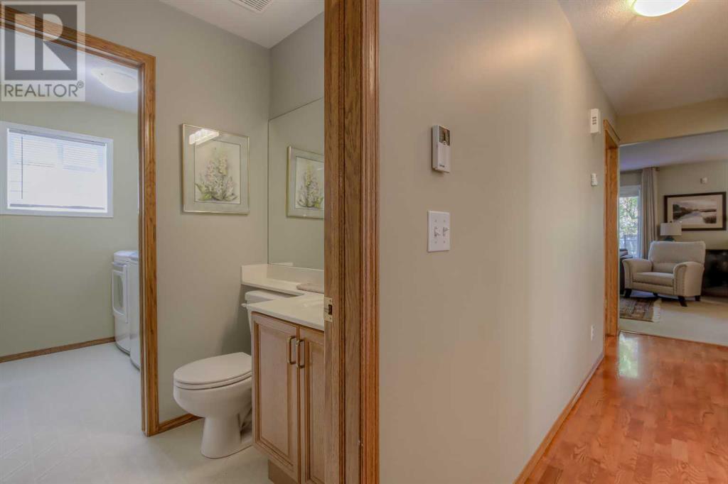Single Family House for Sale in  Sierra Morena Court SW Signal Hill Calgary 