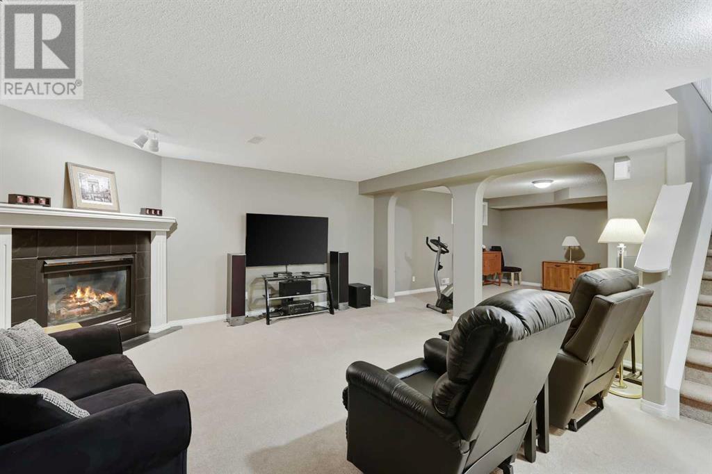 Single Family House Bungalow for Sale in  Chapman Way SE Chaparral Calgary 