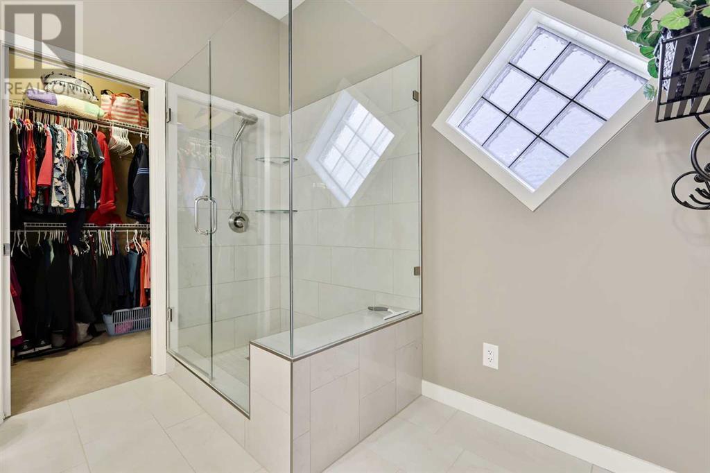 Single Family House Bungalow for Sale in  Chapman Way SE Chaparral Calgary 