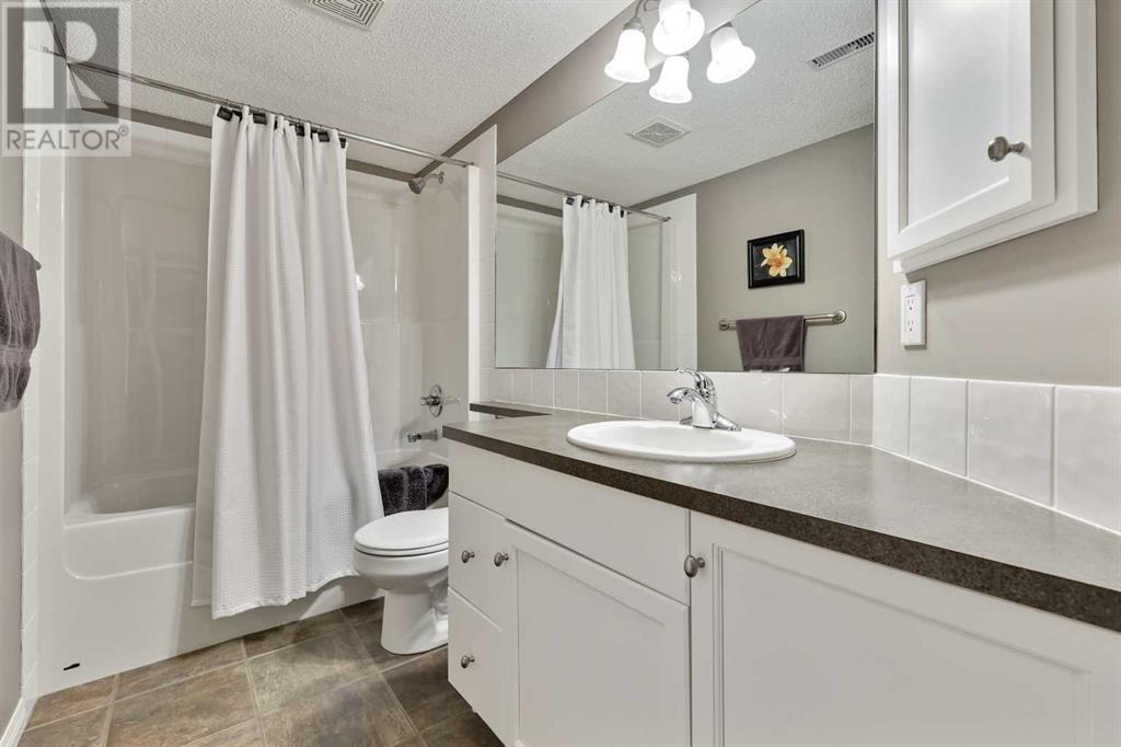 Single Family House Bungalow for Sale in  Chapman Way SE Chaparral Calgary 