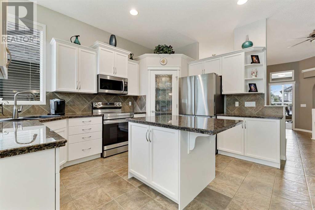 Single Family House Bungalow for Sale in  Chapman Way SE Chaparral Calgary 