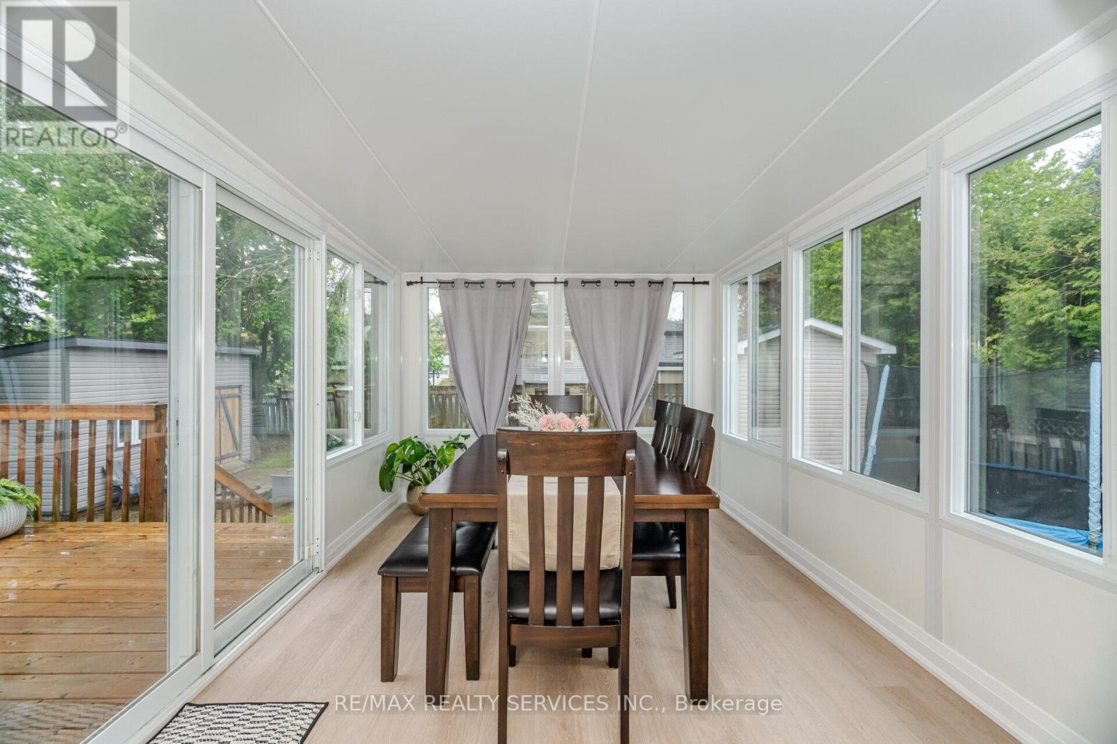 Photo 3 of 15 Berkar Street, Essa ON