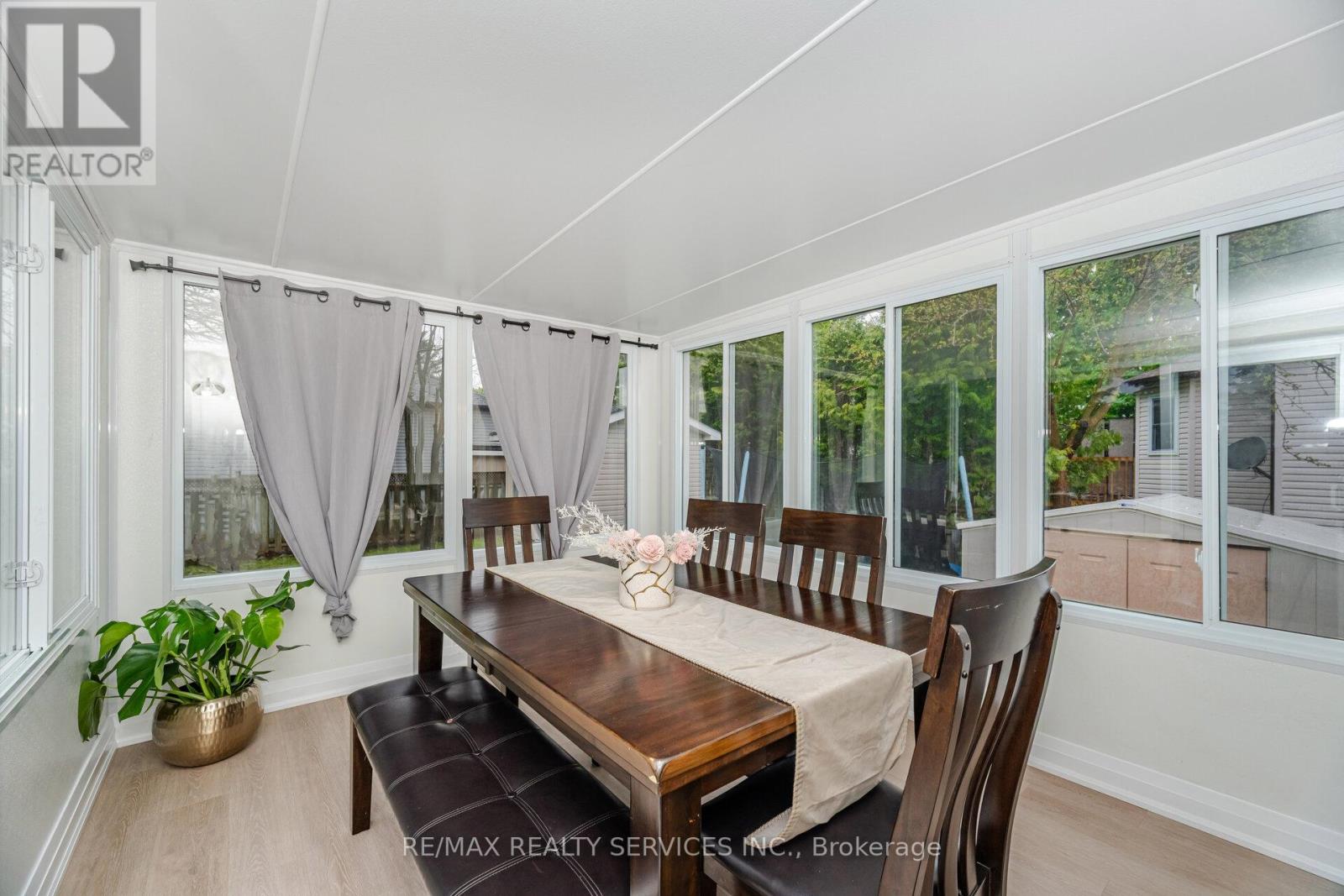 Photo 17 of 15 Berkar Street, Essa ON