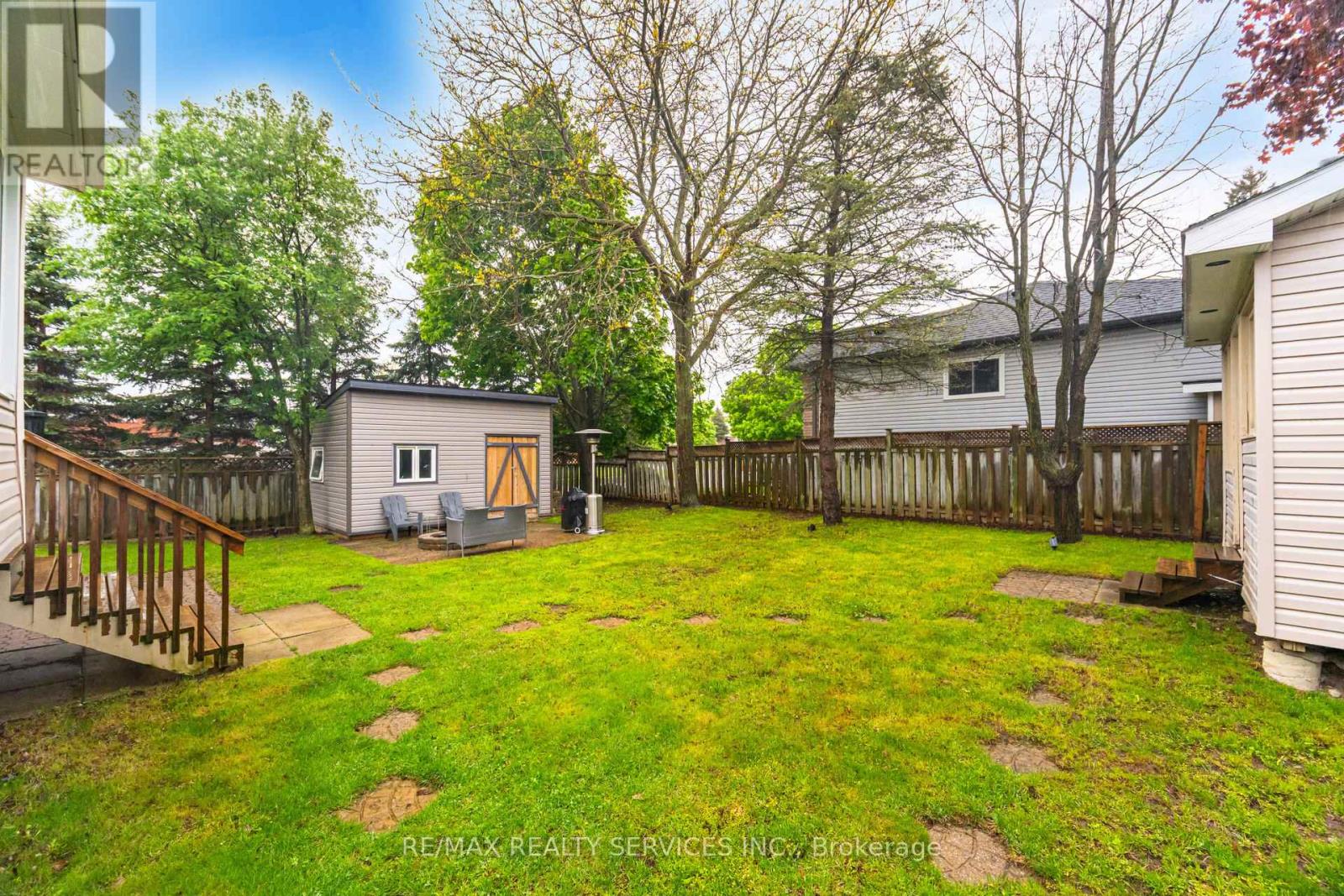 Photo 49 of 15 Berkar Street, Essa ON