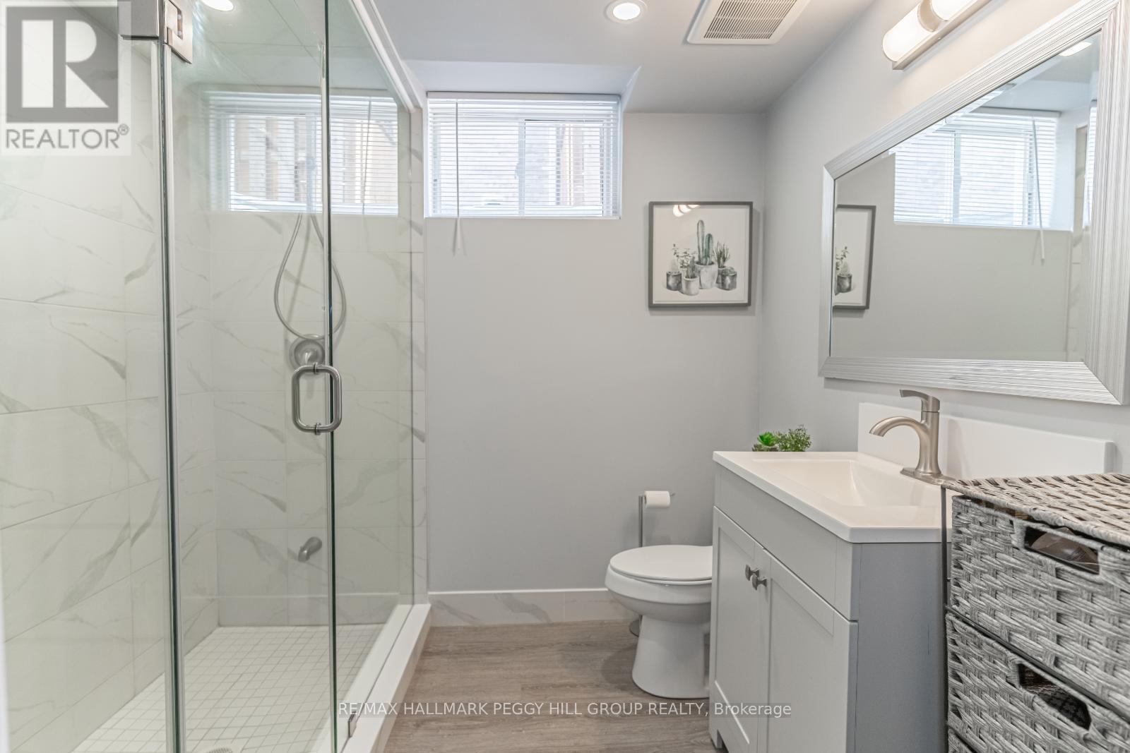 Single Family House for Sale in  NORTHVIEW CRESCENT Barrie (Northwest) 