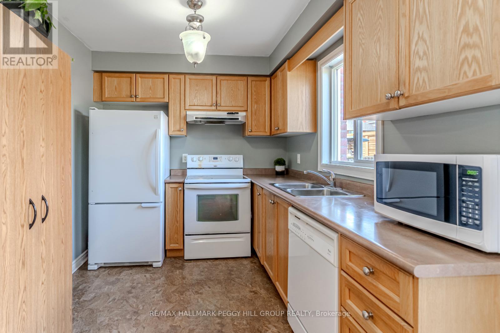 Single Family House for Sale in  NORTHVIEW CRESCENT Barrie (Northwest) 