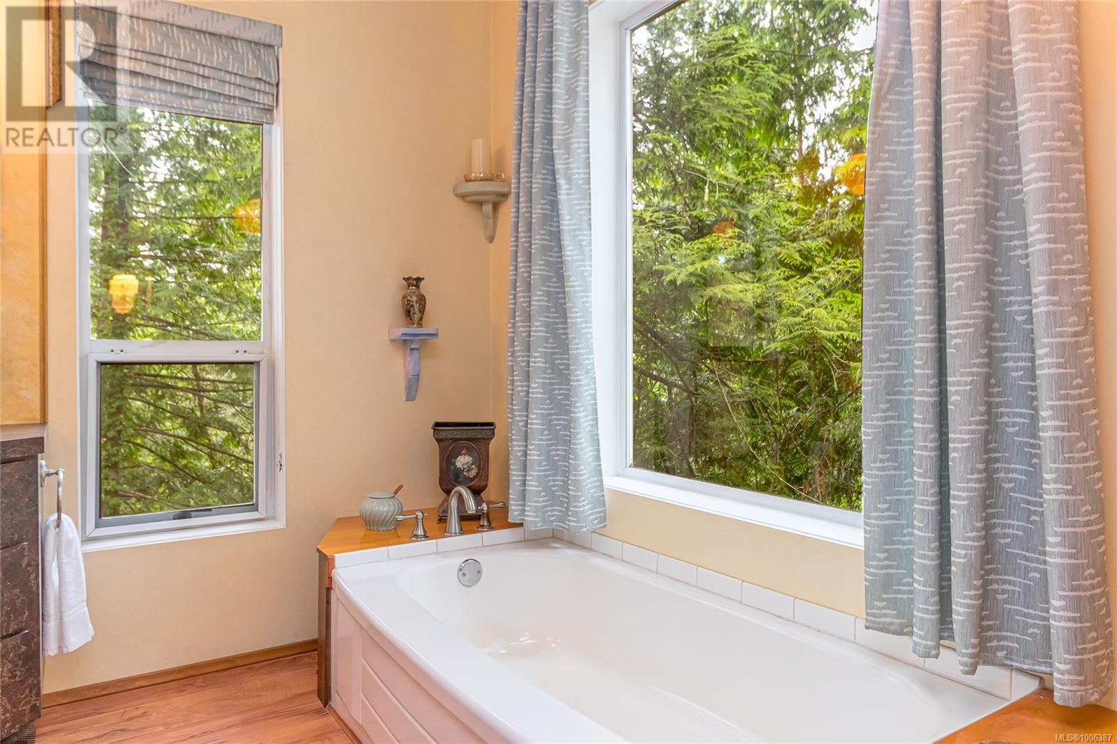 Photo 36 of 3293 Mcguire Way, Ladysmith BC
