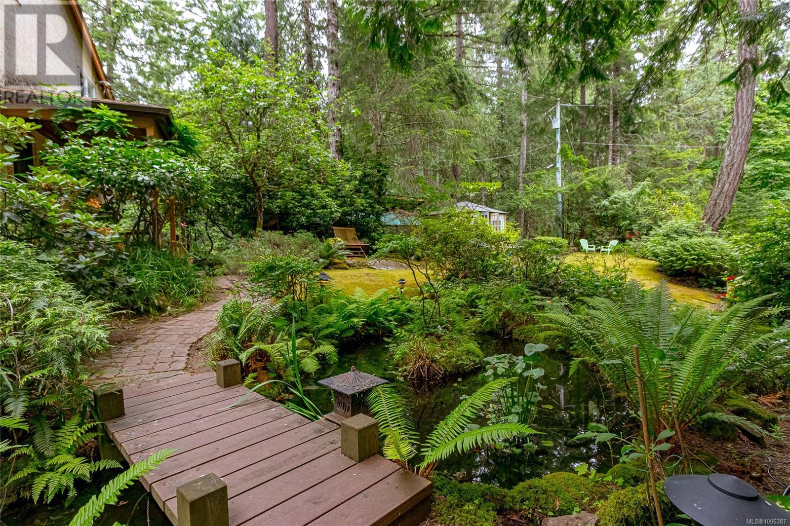 Photo 40 of 3293 Mcguire Way, Ladysmith BC