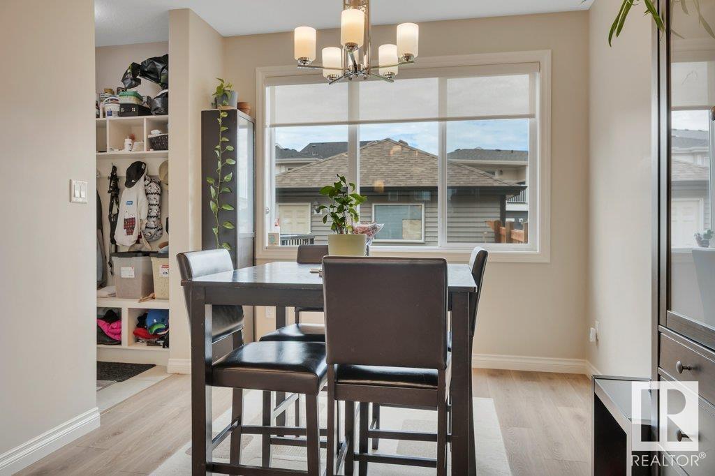 Photo 11 of 22116 85 Av Nw, Edmonton AB