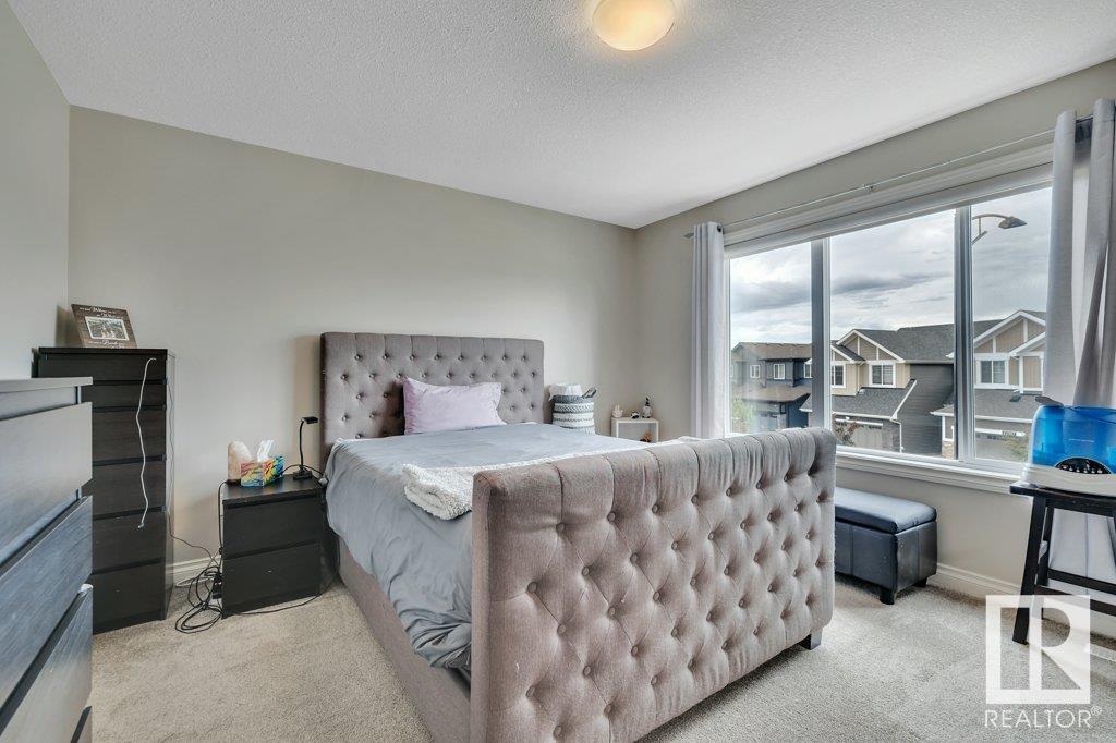 Photo 17 of 22116 85 Av Nw, Edmonton AB