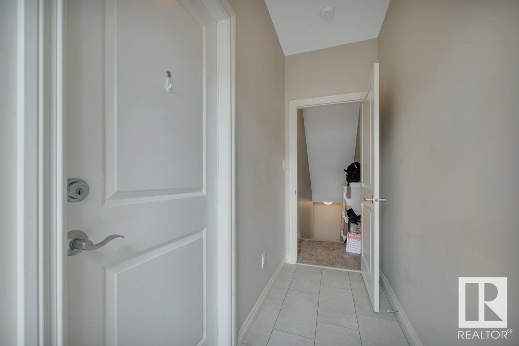 Photo 26 of 22116 85 Av Nw, Edmonton AB
