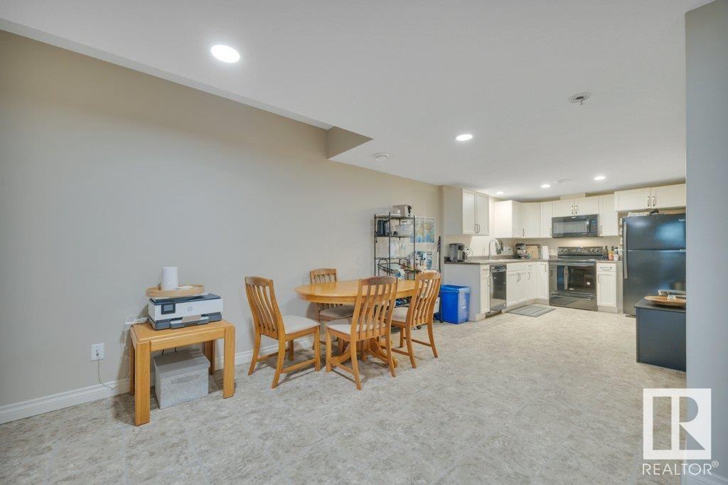 Photo 29 of 22116 85 Av Nw, Edmonton AB