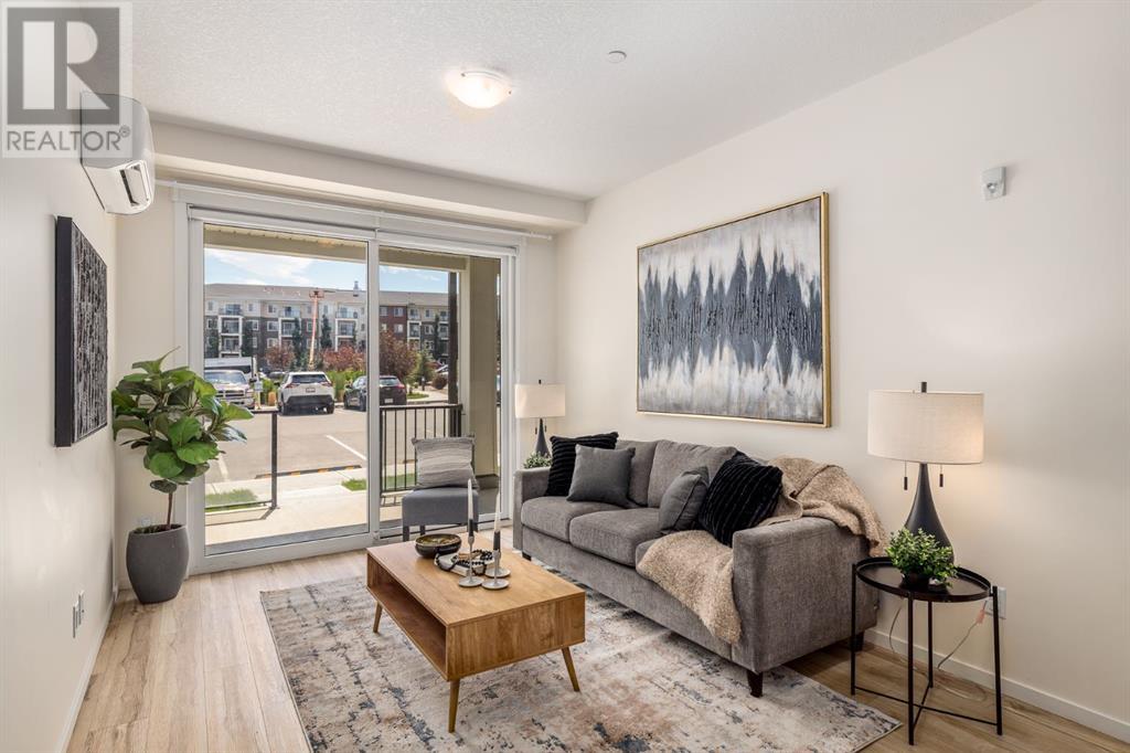 Single Family House for Sale in   Sage Meadows Landing NW Sage Hill Calgary 