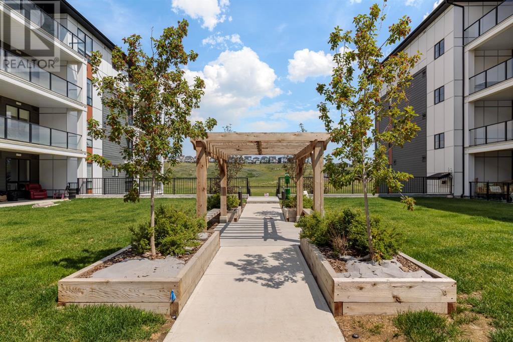 Single Family House for Sale in   Sage Meadows Landing NW Sage Hill Calgary 