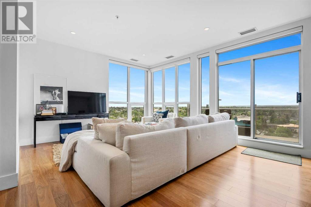 Single Family House for Sale in    Avenue SW Richmond Calgary 