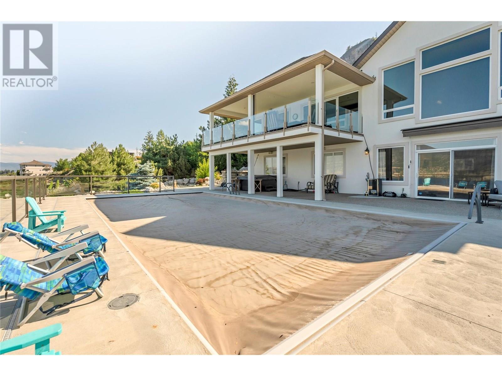 22402 Bridgeman Road, Summerland