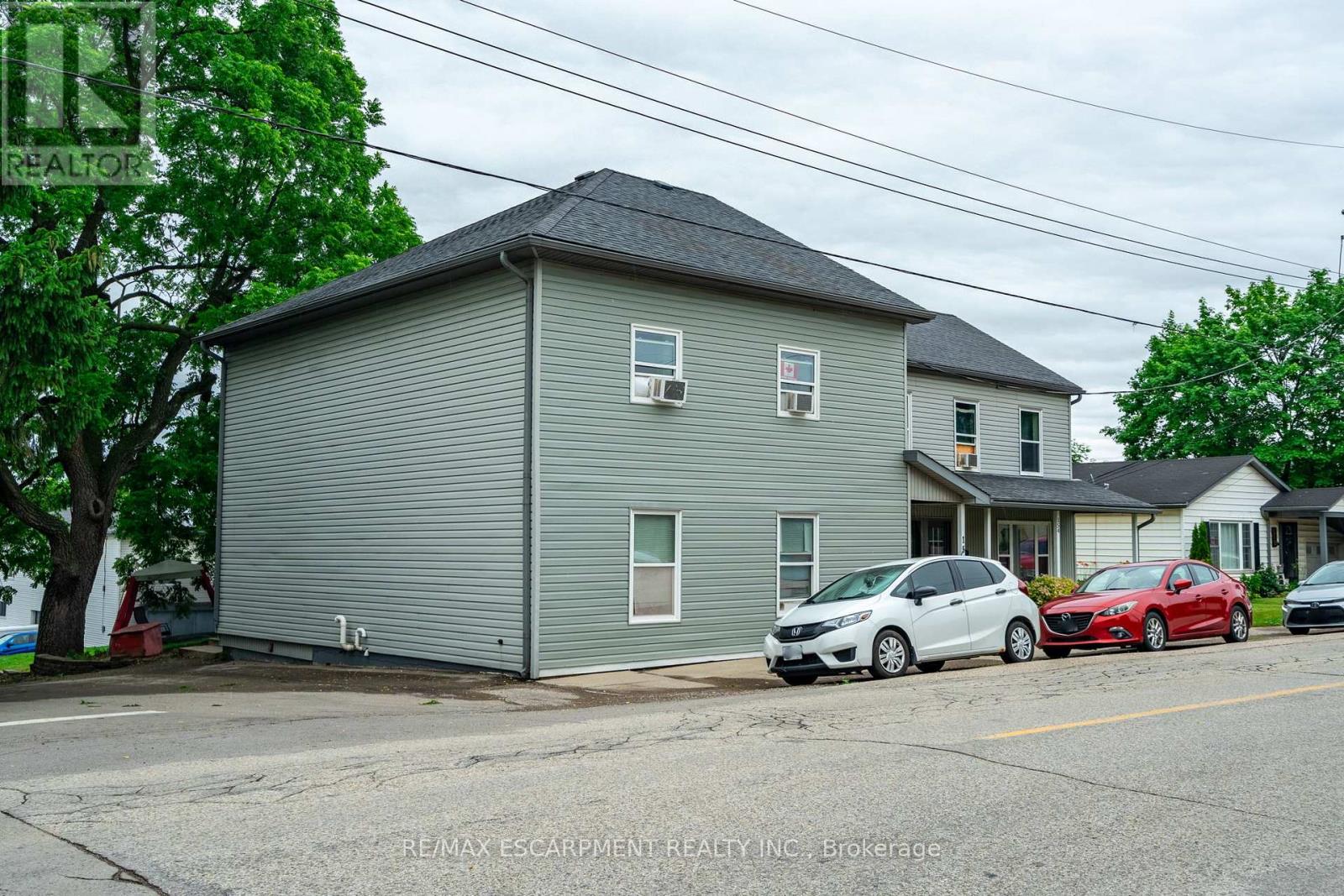 Photo 23 of 154 156 Freelton Road, Hamilton ON