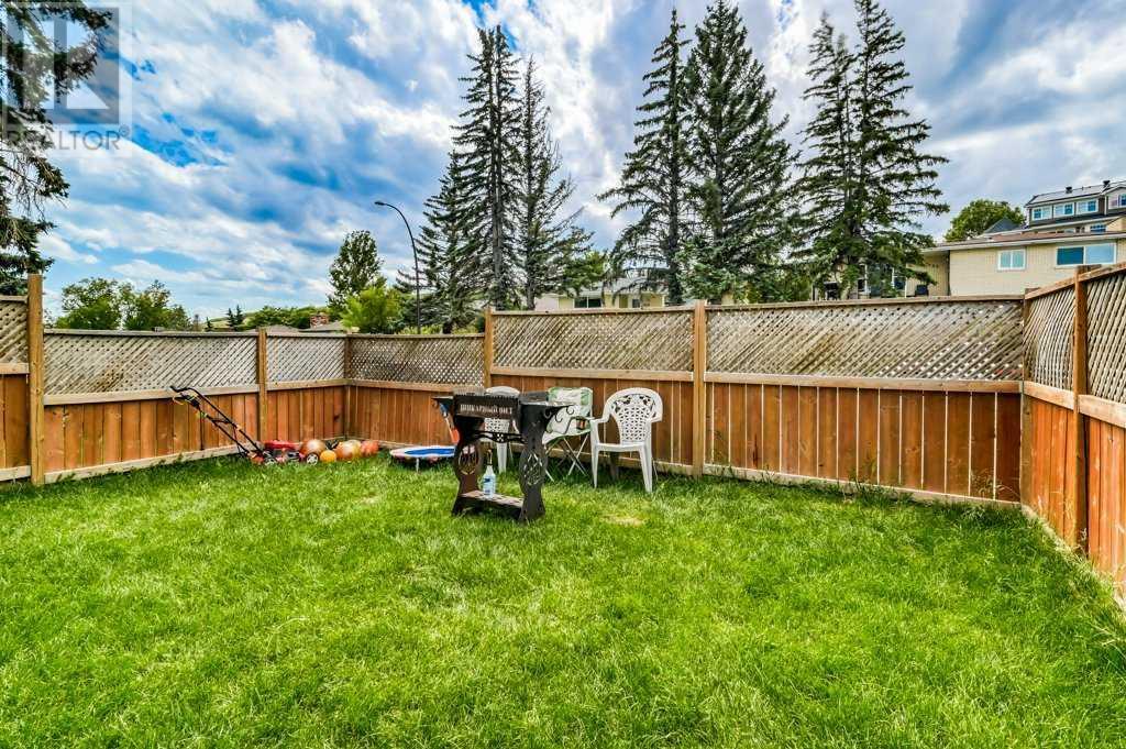 Single Family House for Sale in   Hunterview Drive NW Huntington Hills Calgary 