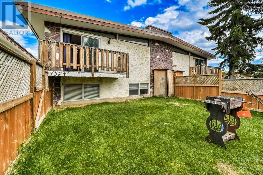 Single Family House for Sale in   Hunterview Drive NW Huntington Hills Calgary 