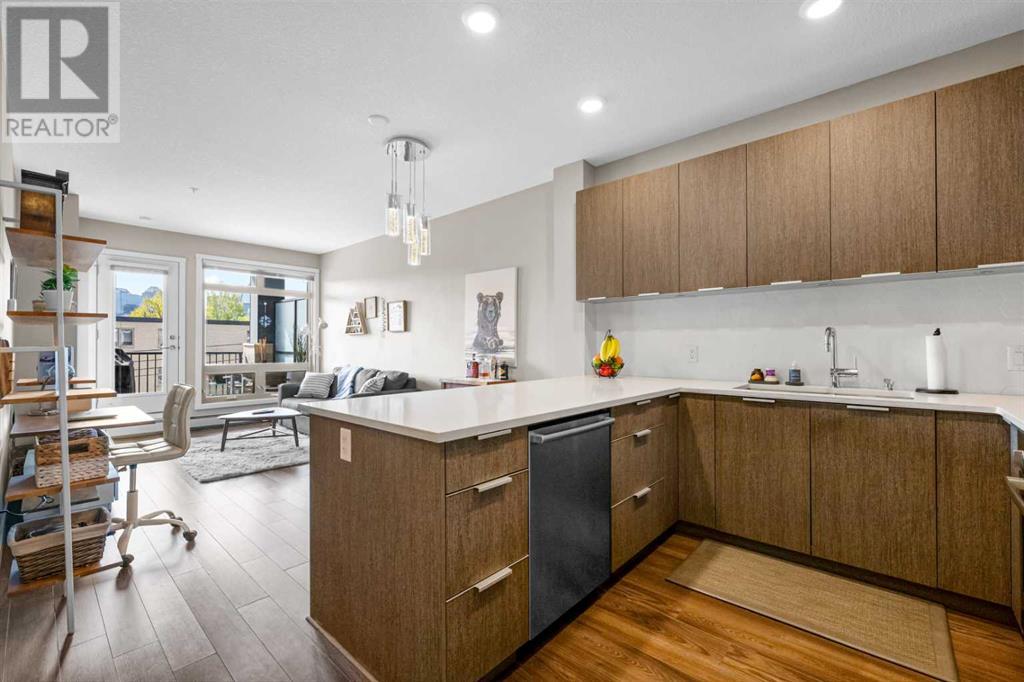 Single Family House for Sale in    Avenue NW Sunnyside Calgary 
