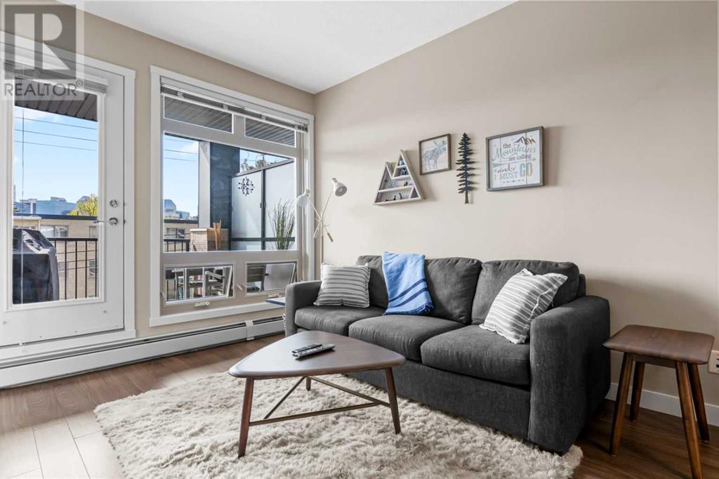 Single Family House for Sale in    Avenue NW Sunnyside Calgary 