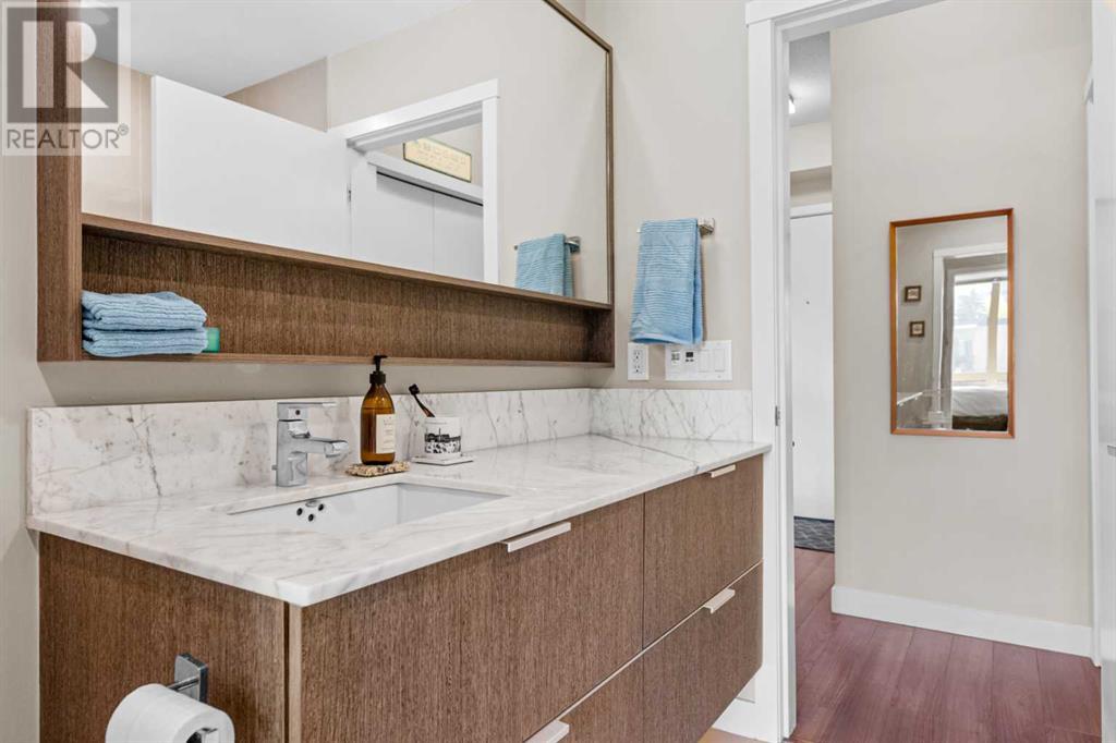 Single Family House for Sale in    Avenue NW Sunnyside Calgary 