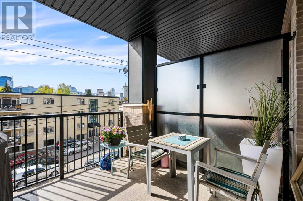 Single Family House for Sale in    Avenue NW Sunnyside Calgary 