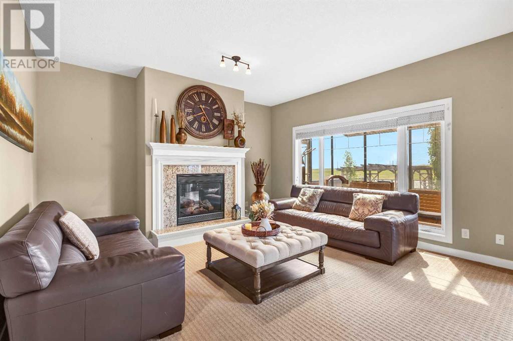 Single Family House for Sale in  Sherwood Rise NW Sherwood Calgary 