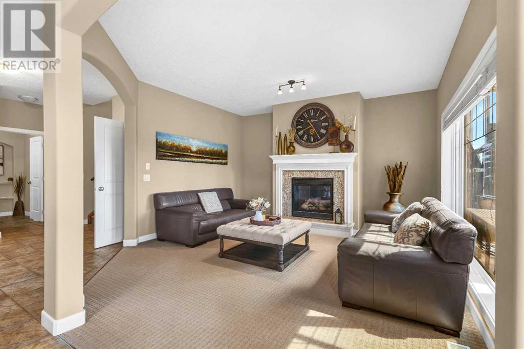 Single Family House for Sale in  Sherwood Rise NW Sherwood Calgary 