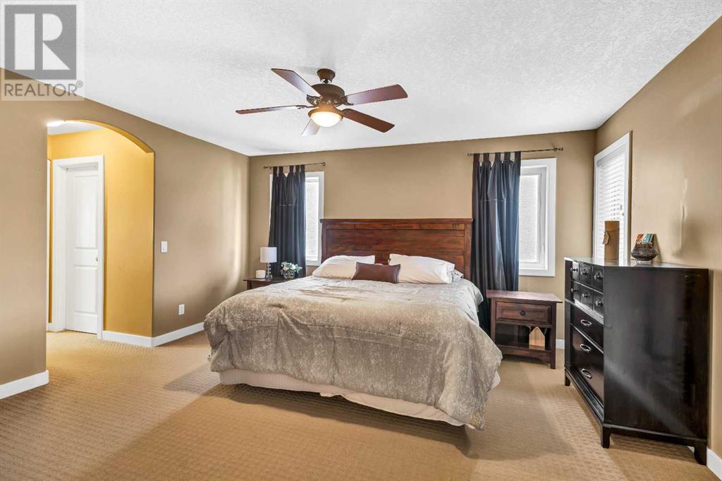 Single Family House for Sale in  Sherwood Rise NW Sherwood Calgary 