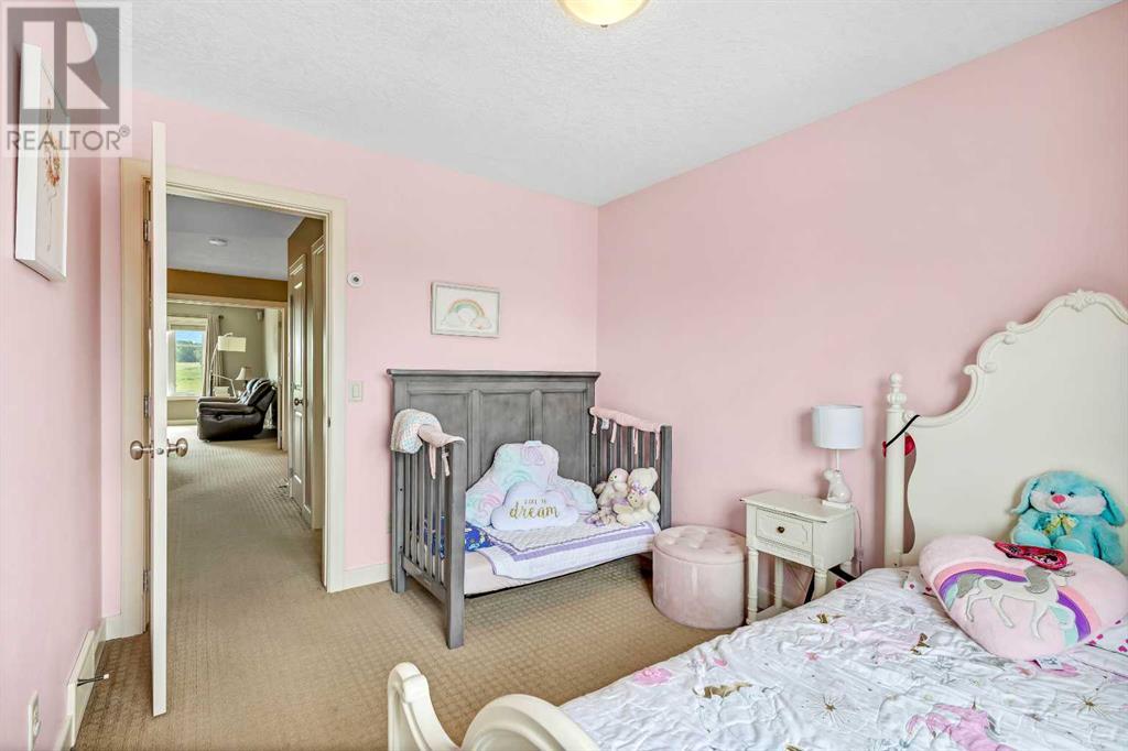Single Family House for Sale in  Sherwood Rise NW Sherwood Calgary 