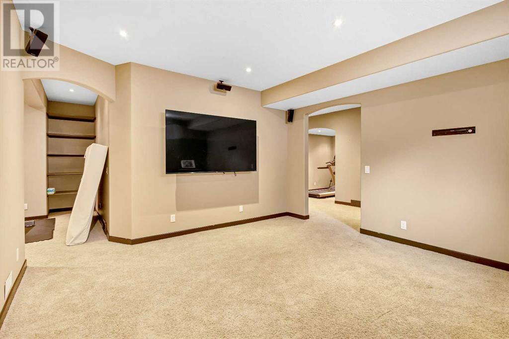 Single Family House for Sale in  Sherwood Rise NW Sherwood Calgary 