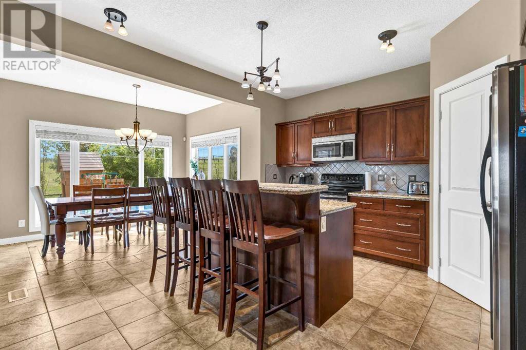 Single Family House for Sale in  Sherwood Rise NW Sherwood Calgary 