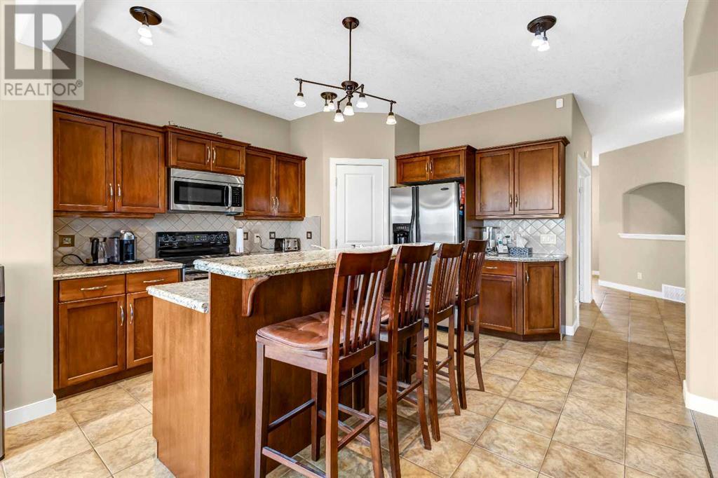 Single Family House for Sale in  Sherwood Rise NW Sherwood Calgary 