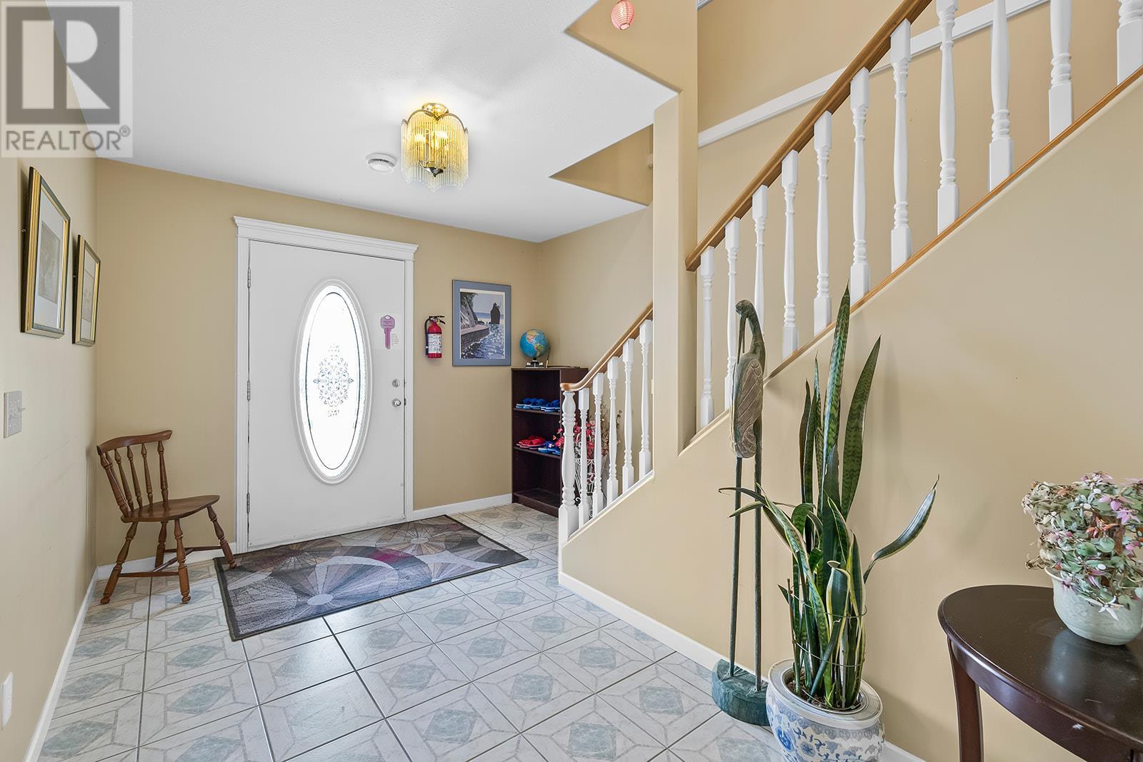  1282 Lakeview Cove Place, West Kelowna