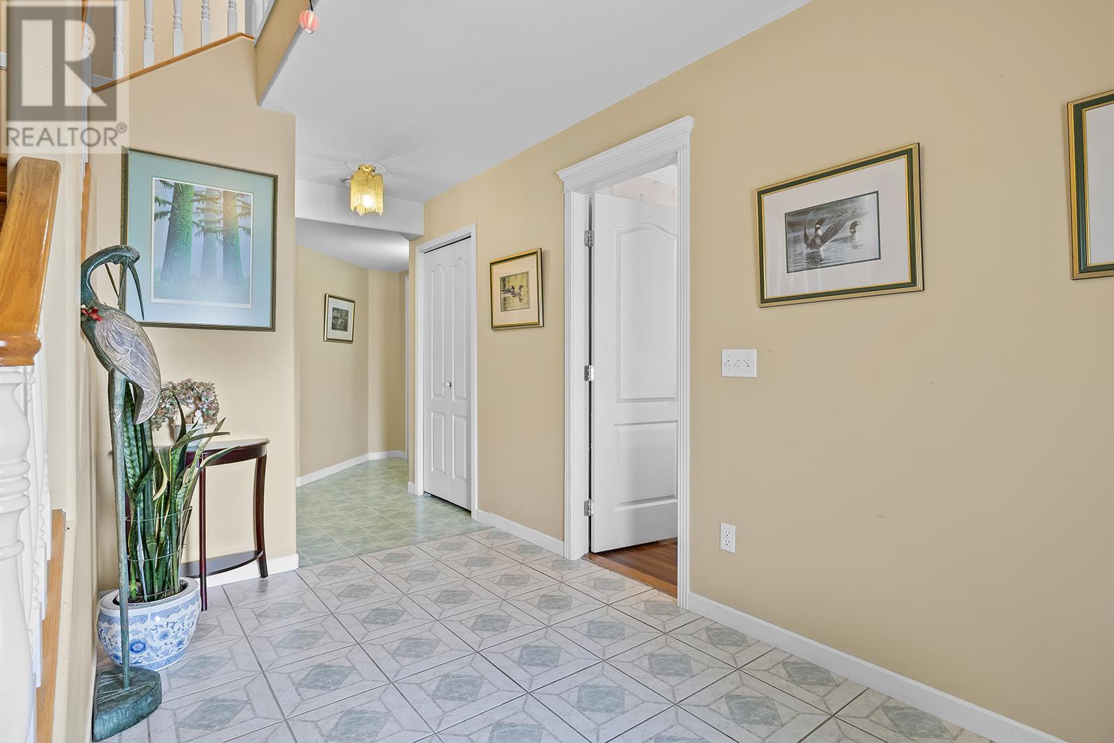  1282 Lakeview Cove Place, West Kelowna