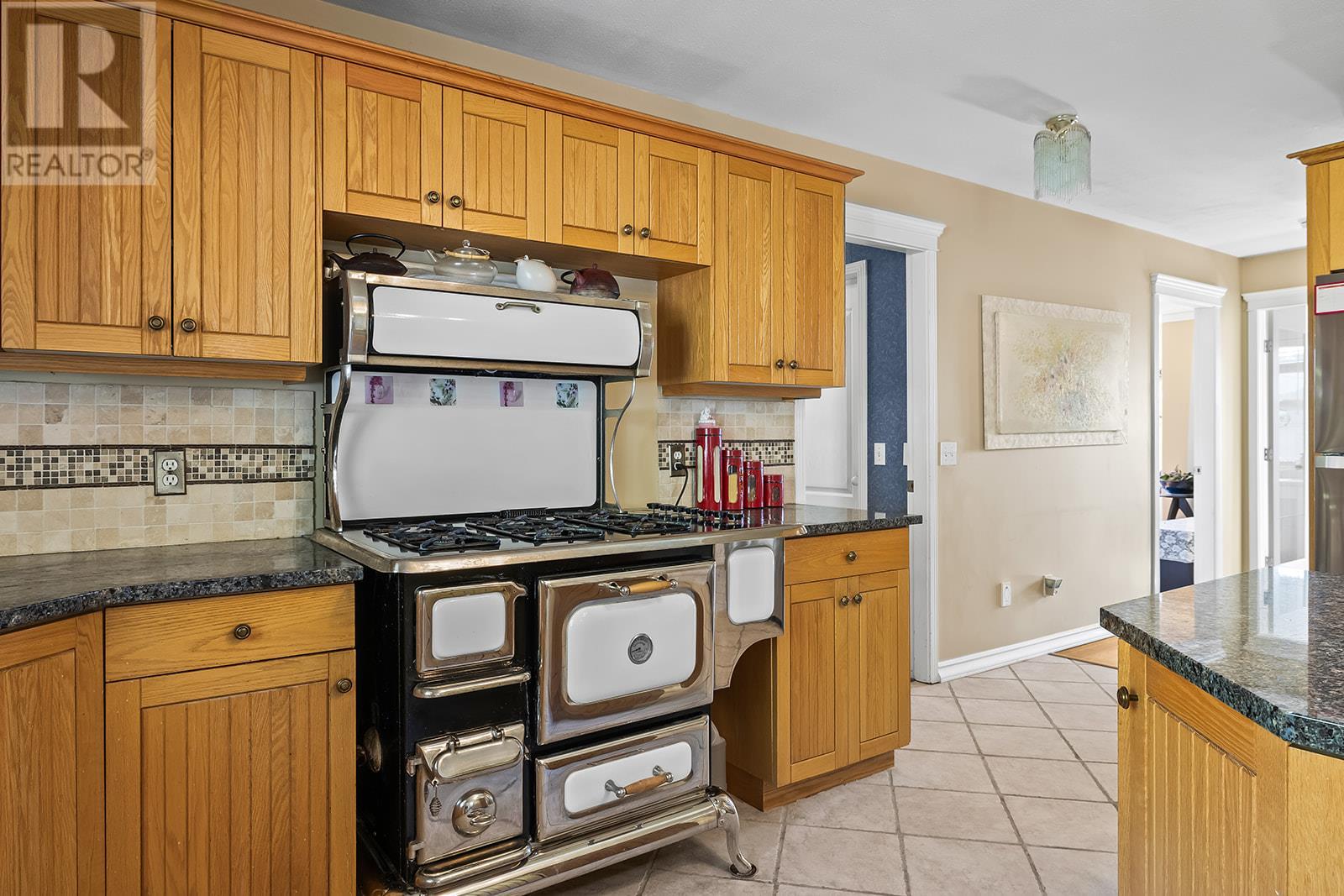  1282 Lakeview Cove Place, West Kelowna