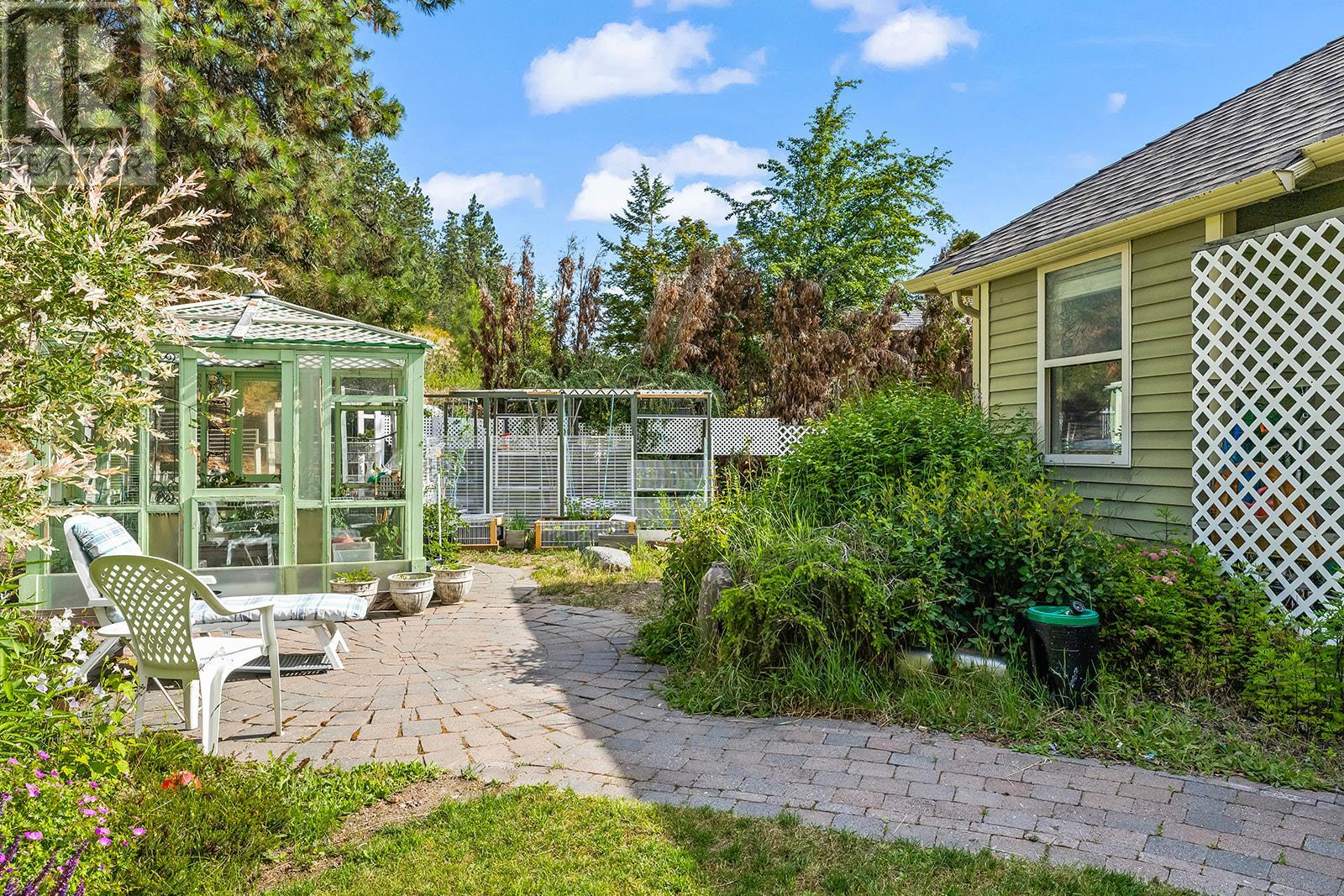  1282 Lakeview Cove Place, West Kelowna