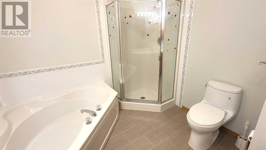 Single Family House for Sale in  Killarney Glen Court SW Killarney/Glengarry Calgary 