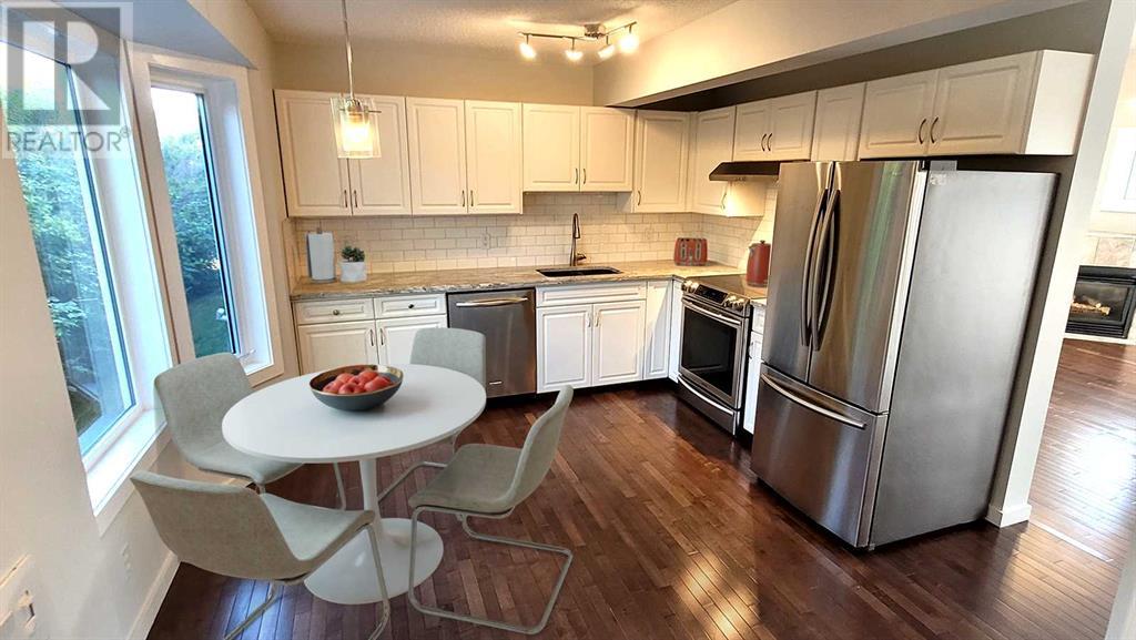 Single Family House for Sale in  Killarney Glen Court SW Killarney/Glengarry Calgary 