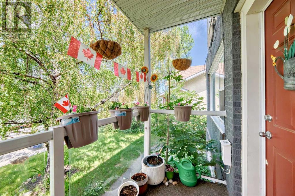 Single Family House for Sale in    Avenue SW Richmond Calgary 