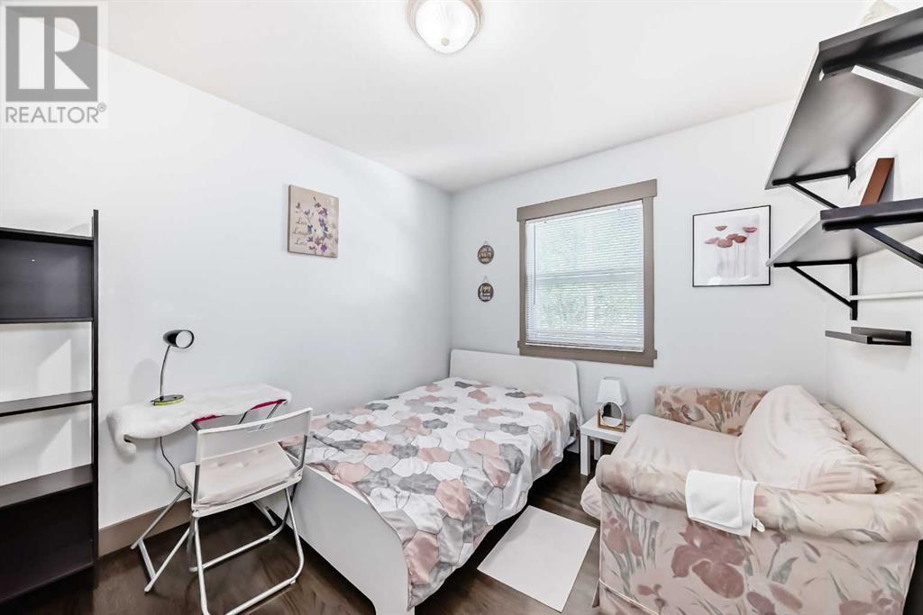 Single Family House for Sale in    Avenue SW Richmond Calgary 