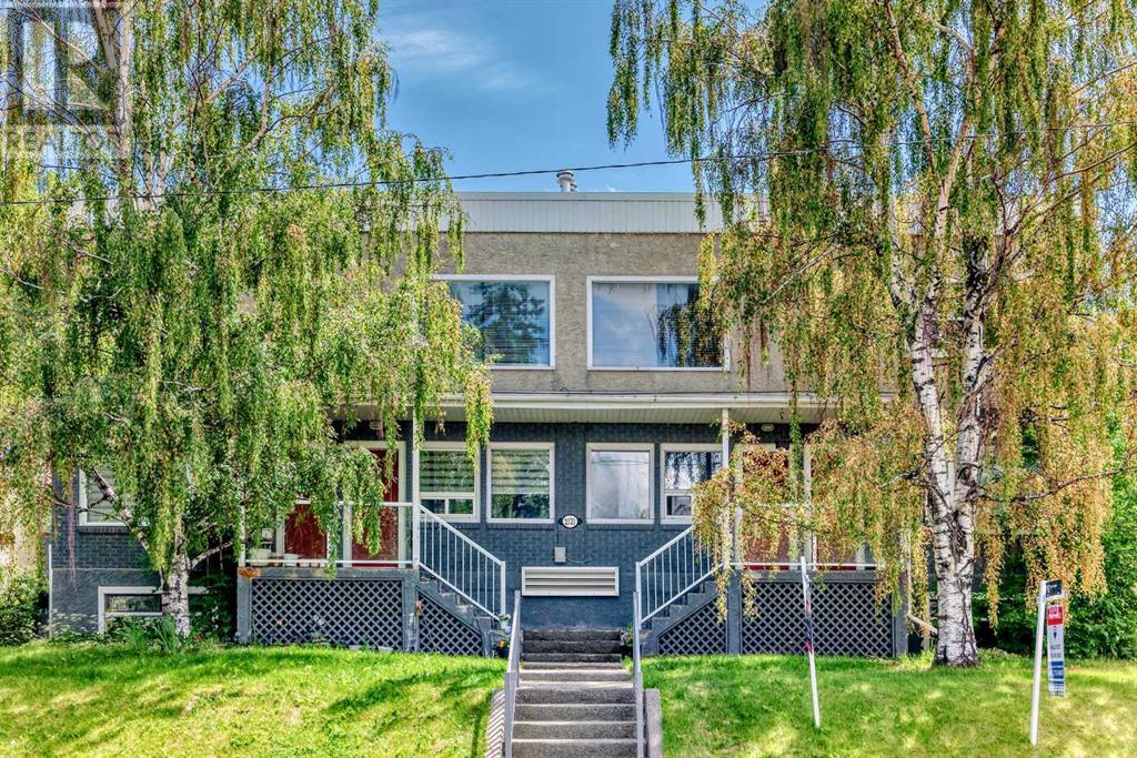 Single Family House for Sale in    Avenue SW Richmond Calgary 