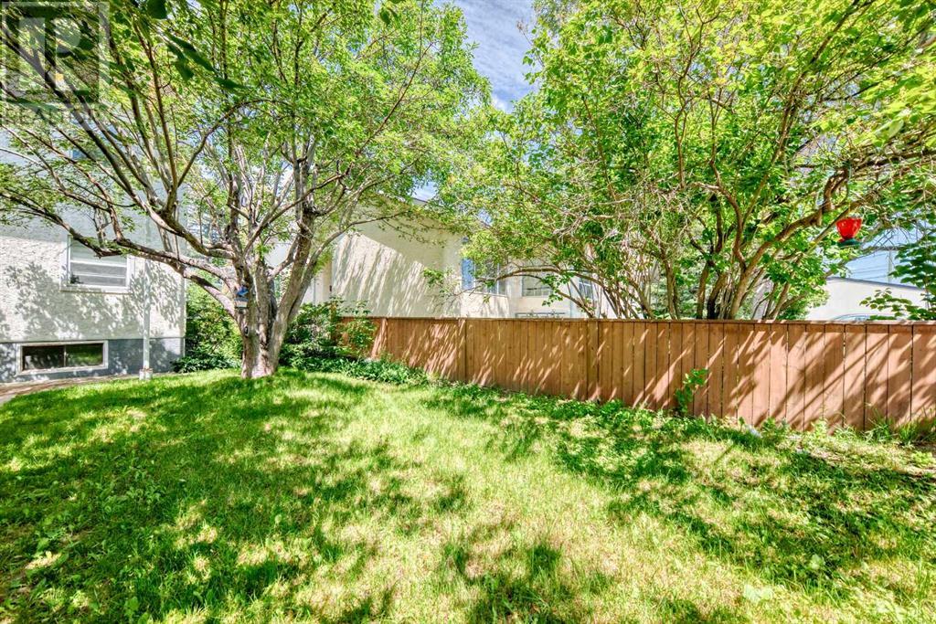 Single Family House for Sale in    Avenue SW Richmond Calgary 