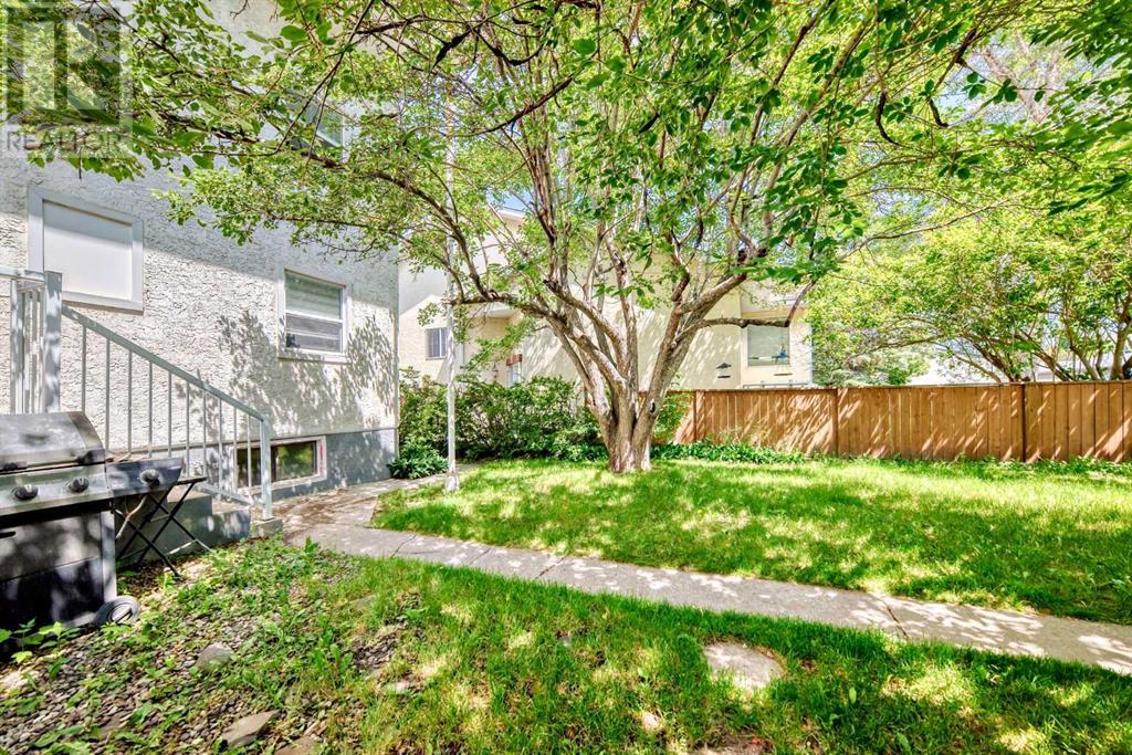 Single Family House for Sale in    Avenue SW Richmond Calgary 
