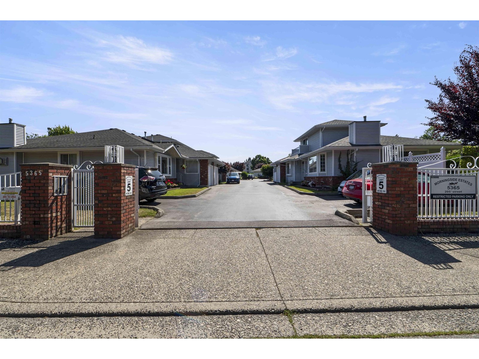 Photo 32 of 15 5365 205 Street, Langley BC