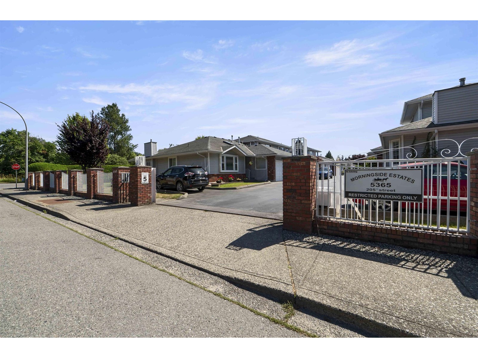Photo 33 of 15 5365 205 Street, Langley BC