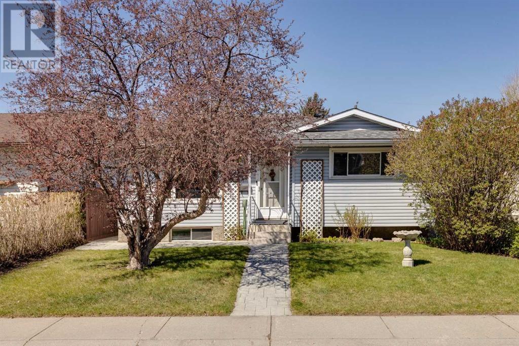 183 Dovercliffe Way SE, Calgary, Alberta